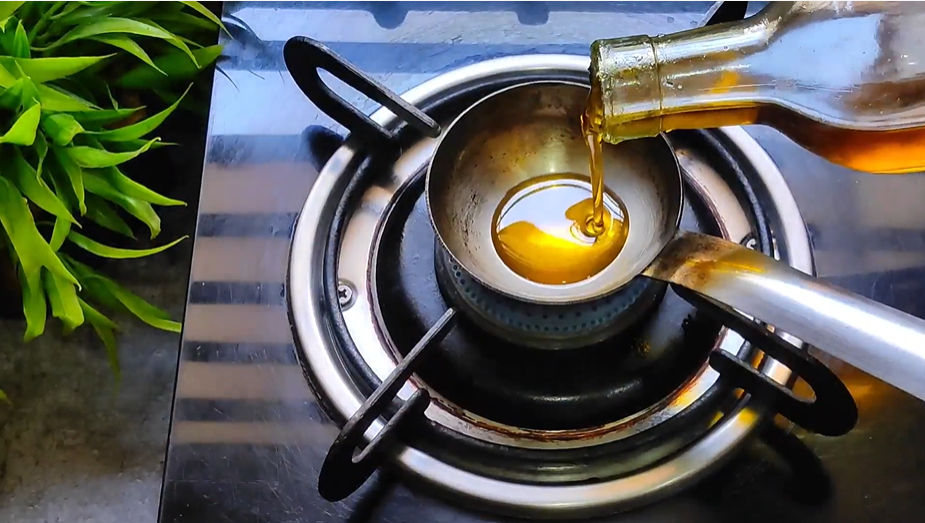 Cook the Tadka